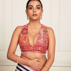 FUCHSIA FUSION FOXY BLOUSE